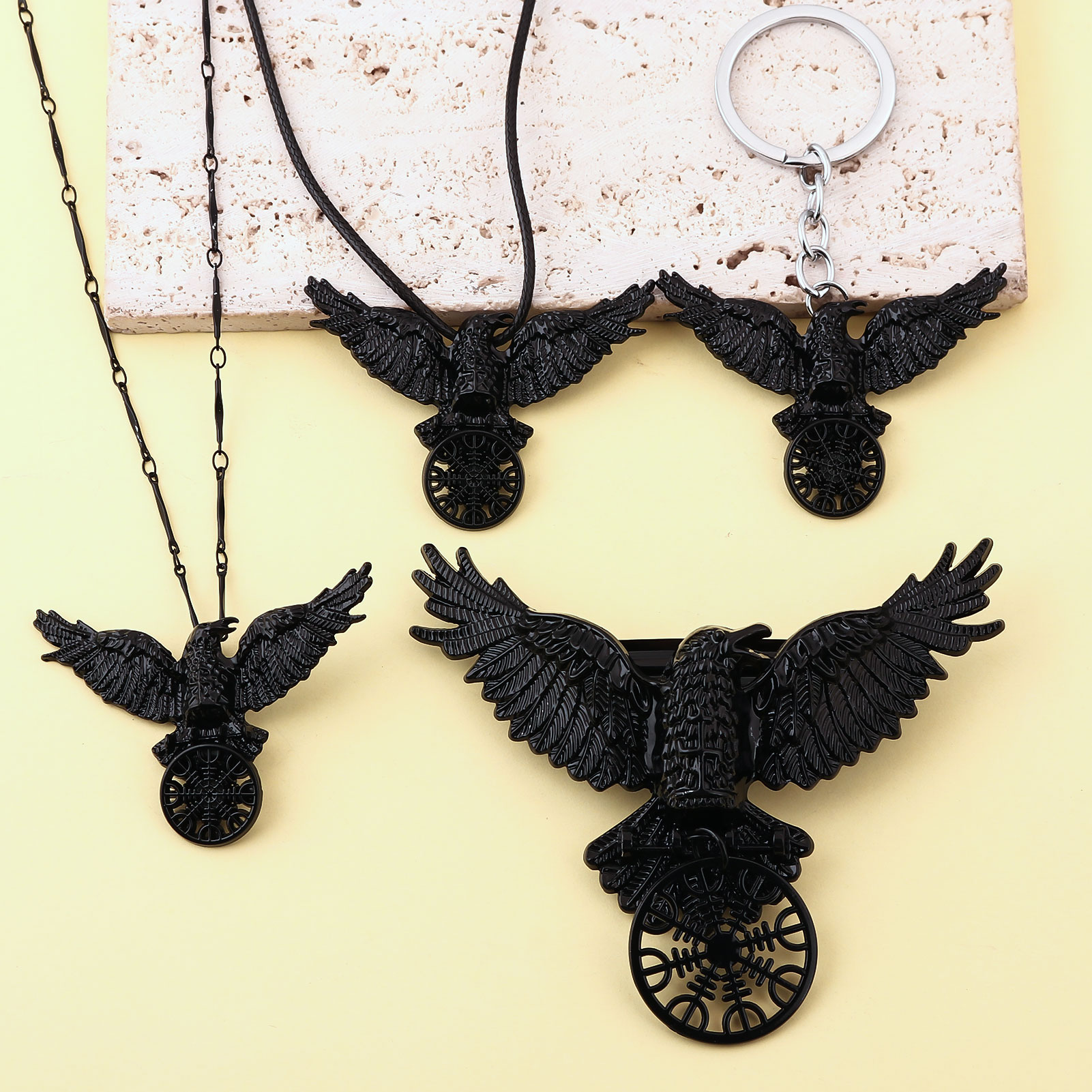 Compass Keychain Mini - Vintage viking preto corvo colar odin